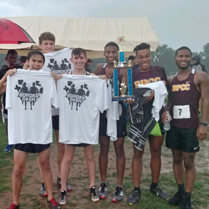 Bossier Parish men's cross country team earns Academic All-America honors